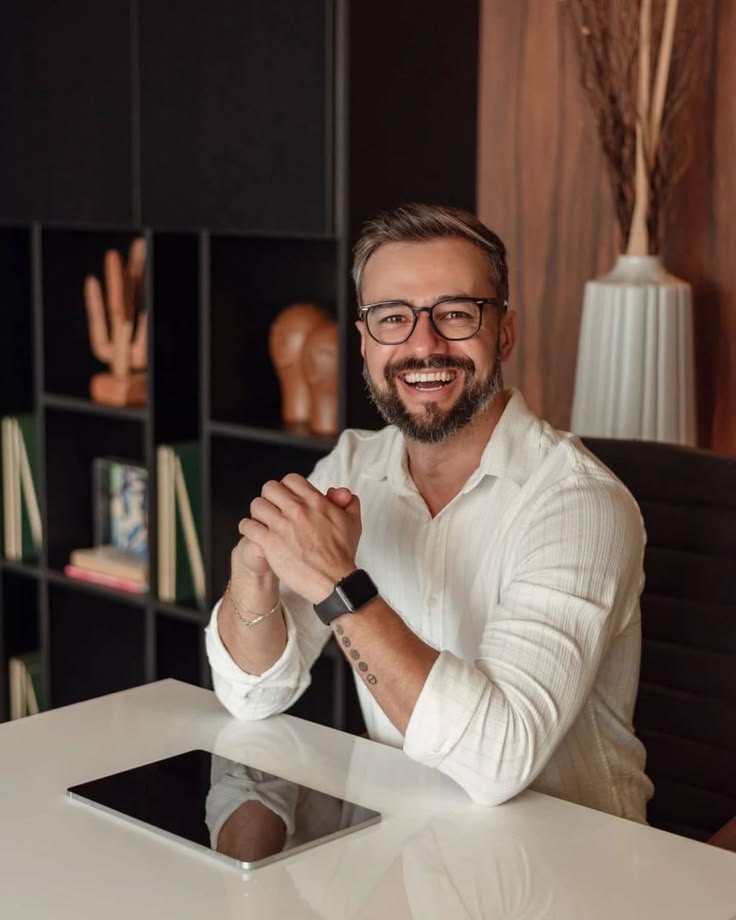 Brand strategist ready to support founders